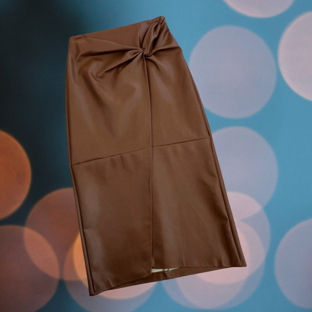 Elegant Vegan Faux Leather Skirt w/ Slit